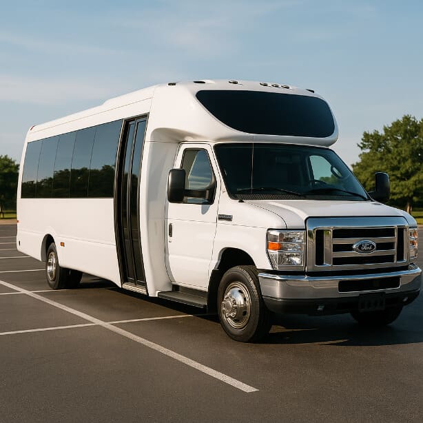 Green Bay Minibus Company 20 Passenger Minibus